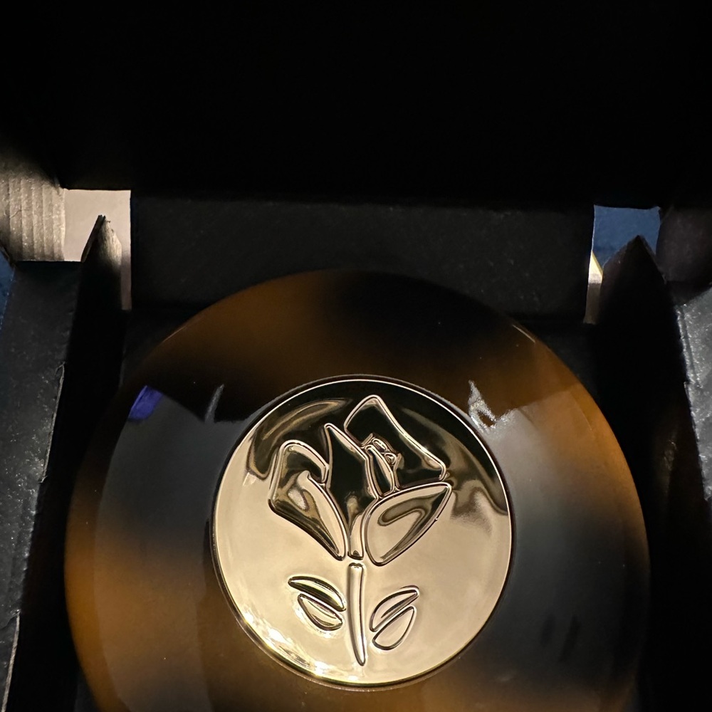 LancomeTeint Idole Ultra Wear. C. E. Skin transforming highlighter 01 Light Glow - Picture 4 of 8